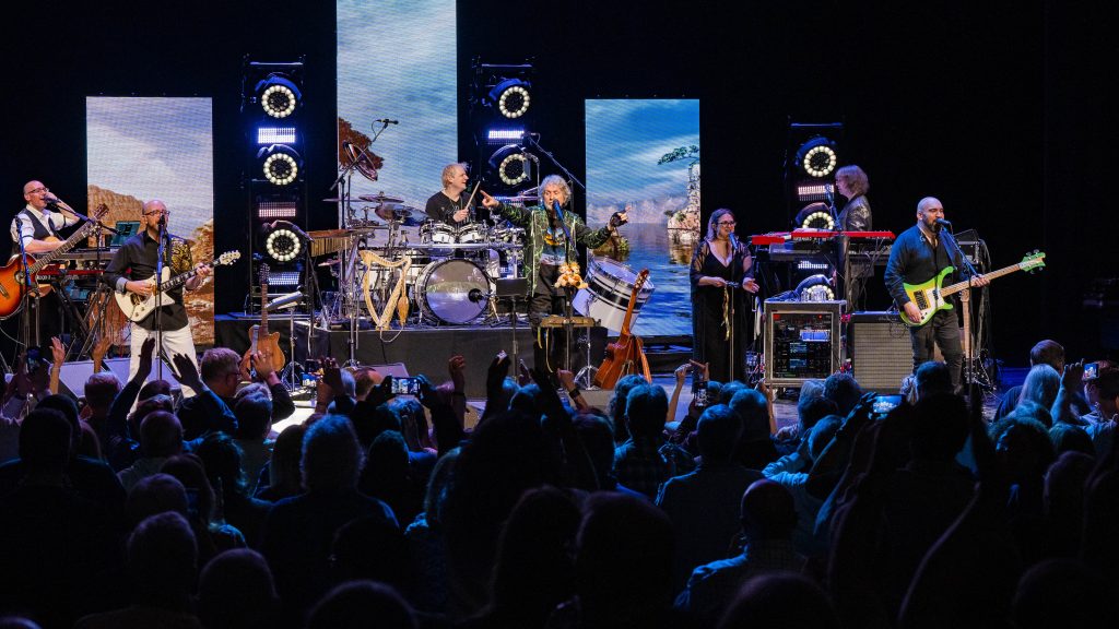 Jon Anderson & The Band Geeks performing in Newark NJ. L to R: Robert Kipp, Andy Graziano, Andy Ascolese, Jon Anderson, Ann Marie Nacchio, Chris Clark, Me. 2023 - Photo by Mike Kravetsky